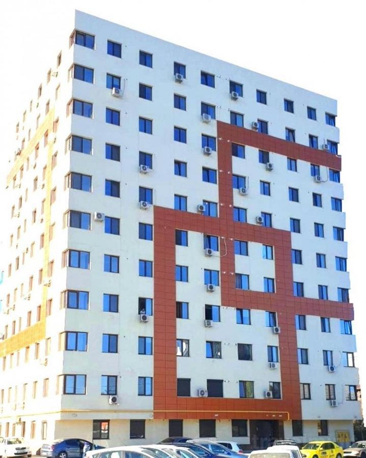 Palas View Apartments Near Palas Mall Яш Екстериор снимка
