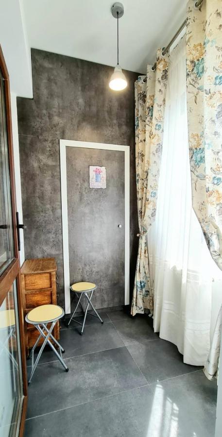 Palas View Apartments Near Palas Mall Яш Екстериор снимка